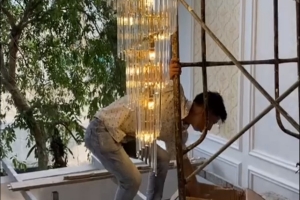  Cung cấp đèn thả pha lê thông tầng tại Phú Quốc