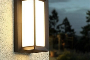  Đèn tường ngoài trời chống nước