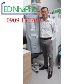 Đèn năng lượng mặt trời blue carbon 120W