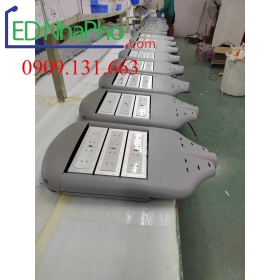 Đèn đường Philips 150W LNP