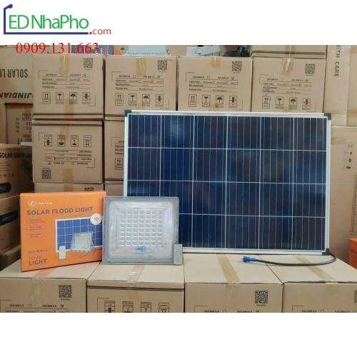Giá đèn năng lượng mặt trời 500w