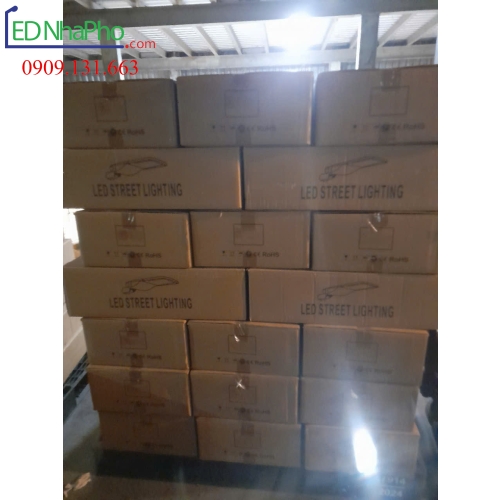 Đèn đường led Philips Ampera 160W