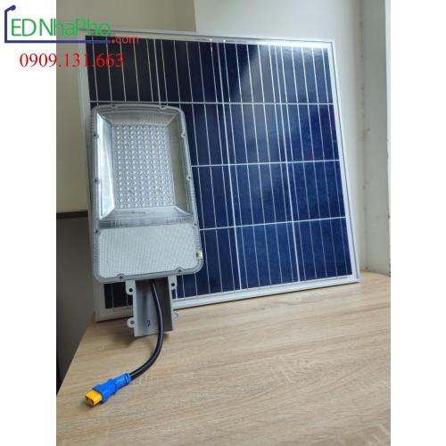 Đèn năng lượng mặt trời Blue carbon 200w