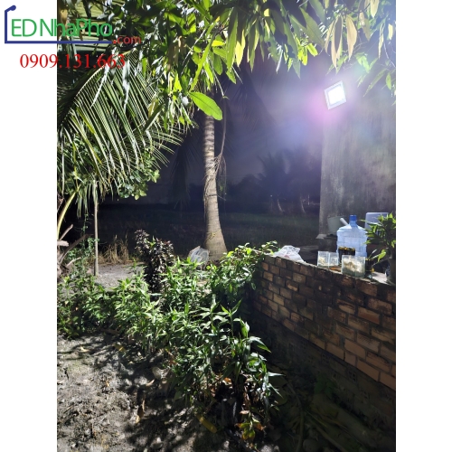 Đèn năng lượng mặt trời Bluecarbon 300w
