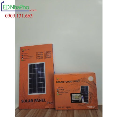 Đèn pha năng lượng mặt trời trong nhà 200w