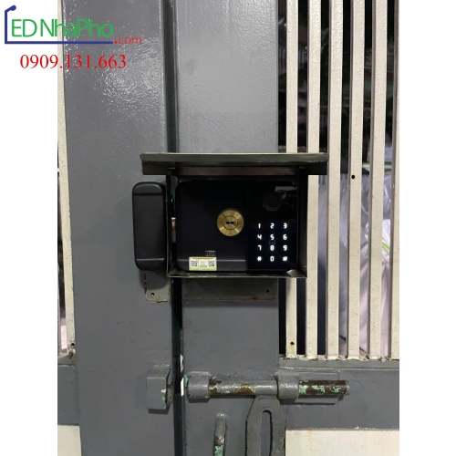 Khóa cửa cổng vân tay ngoài trời KL579BL